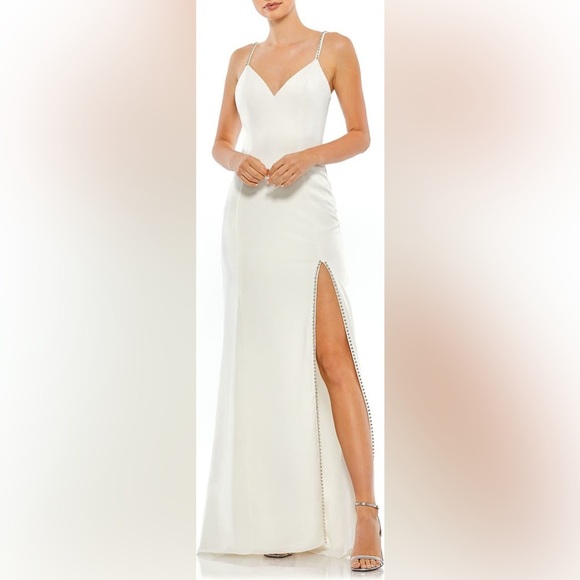 NWT Mac Duggal Crystal Embellished Strap Gown NWT size 4 White - Picture 10 of 11